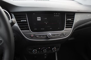 Opel Crossland Opel Crossland 1.2 Turbo Elegance / NL Auto! / Trekhaak / Camera / Keyless / Navigatie / 16'' / LED Koplampen / Cruise Control - afbeelding nr 19