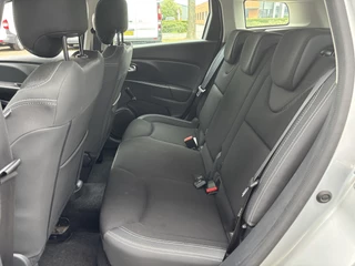 Renault Clio Renault Clio Estate 0.9 TCe Zen | Cruise control | Airco | Parkeersensoren - afbeelding nr 23