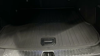 Lynk & Co 01 Lynk & Co 01 1.5 261PK Plug-in Hybrid Zwarte hemel|360 Camera|Pano|AppleCarplay|Adaptive Cruise|Origineel NL| - afbeelding nr 43
