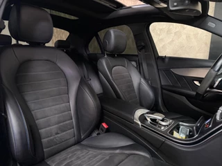 Mercedes-Benz C-Klasse Mercedes-Benz C-klasse 300 de Premium Plus Pack AMG Night | Pano | Keyless | Multibeam | Stoelverwarming - afbeelding nr 12