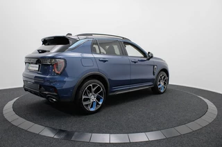 Lynk & Co 01 Lynk & Co 01 1.5 PHEV 261 PK | Panoramadak | 360 graden camera | Cruise contr - afbeelding nr 2
