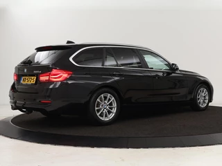 BMW 3 Serie BMW 3-serie 320d | Stoelverwarming | Trekhaak | Full LED |  Navigatie | Sportstoelen | Climate control | Bluetooth | Parkeerhulp | Cruise control - afbeelding nr 26