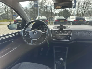 Volkswagen up! Volkswagen Up! 1.0 BMT high up! | Pano | Cruise | Airco - afbeelding nr 3