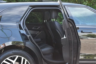 Land Rover Range Rover Velar Land Rover Range Rover Velar 2.0 P250 Turbo AWD R-Dynamic Drive Pro Pack | Keyless | Digitale tellers | Pano.dak | Carplay | Adapt.CC | Camera | Meridian | Elekt.stoelen - afbeelding nr 14