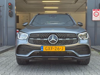 Mercedes-Benz GLC Mercedes-Benz GLC-klasse 300e 4MATIC Premium Plus / LUCHTVERING / PANORAMADAK / ALARMKLASSE 5 / TREKHAAK ELEKTRISCH / AMG-LINE ! - afbeelding nr 3
