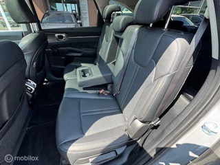 Kia Sorento Kia Sorento 1.6T 267pk PHEV 4WD Automaat ExlusiveLine 7pers.Panorama dak  , Trekhaak afneembaar , 55 km volledig elektrisch rijden , hierna hybride aandrijving  ,  Stoel & Stuur Verwarming, Autonoom parkeren , 3600o camera , Keyless - afbeelding nr 27