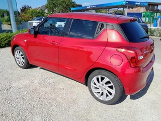 Suzuki Swift Suzuki Swift 1.2 SELECT SMART HYBRID Dodehoeksensoren | Stoelverwarming | Adaptive Cruise - afbeelding nr 4