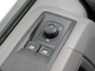 Volkswagen Crafter Volkswagen Crafter 102pk L3H2 / L2H1 Comfortline Executive+ Navigatie Cruise control Parkeersensoren Airco Euro6 - afbeelding nr 15