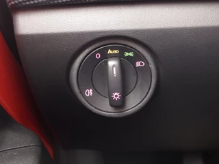 Volkswagen up! Volkswagen up! 1.0 BMT move up! AIRCO / BLUETOOTH / ELEK RAMEN / NL-AUTO - afbeelding nr 22