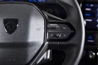 Peugeot 308 Peugeot 308 SW 1.2 PureTech 130 PK GT - Automaat | Dig. Cockpit | Adapt. Cruise | Stoel+-Stuurverw. | PDC | Camera | NAV + App. Connect | ECC | LM 17