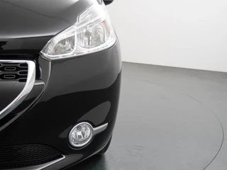 Peugeot 208 - afbeelding nr 13