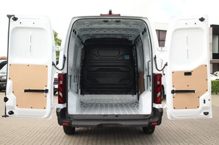 Renault Master T35 2.0dCi 150pk | L2H2 Extra | Android Navi | Camera | LED | Cruise | Lease 591,- p/m - afbeelding nr 9