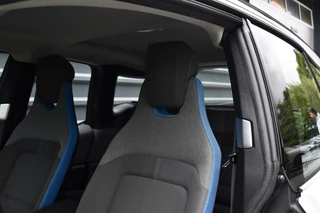 BMW i3 | Active Cruisecontrol | LED Light | Stoelverwarming | Driving Assistant Plus | - afbeelding nr 20