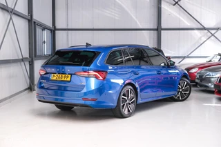 Škoda Octavia Skoda Octavia Combi 1.5 e-TSI Business Edition Plus | Racing Blue | Trekhaak | Virtual cockpit | LED | rijklaarprijs | - afbeelding nr 6