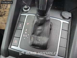 Volkswagen Amarok Volkswagen Amarok 3.0 TDI V6 4motion Automaat 204PK Trekhaak LED Parkeersensoren Airco Cruise Carplay Euro6 4wd Allrad 1m3 Airco Dubbel cabine Trekhaak Cruise control - afbeelding nr 20