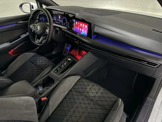 Volkswagen Golf Volkswagen Golf 1.5 eTSI 3x R-Line Pano Carplay Sfeer ACC NAP - afbeelding nr 20