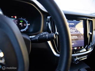 Volvo V60 Volvo V60 2.0 T6 Plug-in hybrid AWD Plus Bright Trekhaak - afbeelding nr 33