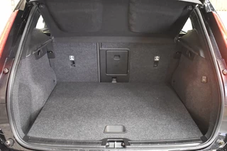 Volvo XC40 Volvo XC40 T2 129pk Aut. Business Pro | Schuifdak | Driver Assist | Park As - afbeelding nr 43