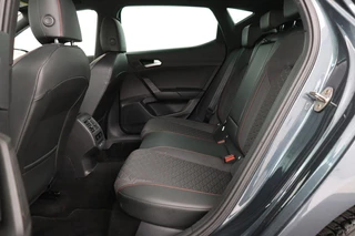 SEAT Leon SEAT Leon 1.5 eTSI FR Intense | Adaptive cruise | Carplay |  Sportstoelen | Full LED | Navigatie | Climate control | Parkeerhulp | Dodehoek detectie - afbeelding nr 6