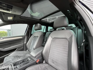 Volkswagen Passat Volkswagen Passat Variant 1.4 TSI Highline Business R, Trekhaak, Panodak, apk 10.2025 - afbeelding nr 11