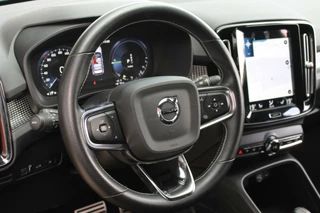 Volvo XC40 Volvo XC40 T4 Recharge R-Design | Stoelverwarming | Parkeercamera | BLIS | Pilot Assist | Electr. Stoelen | Glossy Black | Keyless - afbeelding nr 32