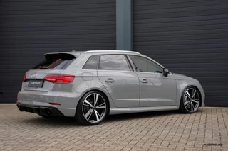 Audi RS3 Audi A3 Sportback 2.5 TFSI RS 3 | Pano | B&O | RS-stoelen | Matrix LED | Virtual cockpit | OPF delete | Orig. NL - afbeelding nr 2