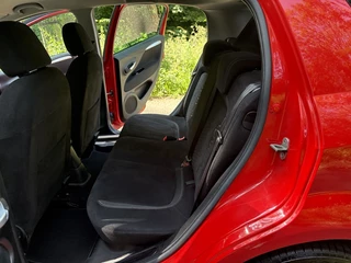 Fiat Punto Fiat Punto Evo 0.9 TwinAir Lounge navi airco 5drs - afbeelding nr 36