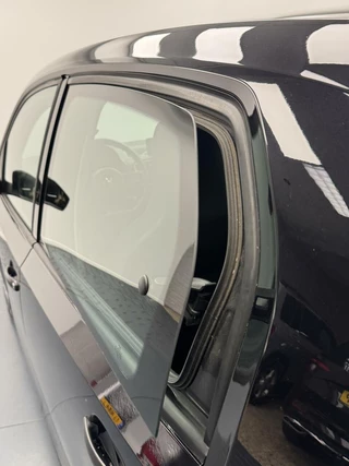 Volkswagen up! Volkswagen Up! 1.0 move up! BlueMotion (CNG) Airco-Navigatie-Elek.ramen - afbeelding nr 28