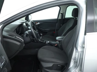 Ford Focus Ford Focus 1.0 Titanium Edition Navi | Camera | Trekhaak - afbeelding nr 10