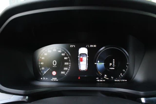 Volvo V60 Volvo V60 2.0 T6 340PK RECHARGE AWD R-DESIGN **NIEUWSTAAT!** | ELEKTRISCH BEDIENBARE VOORSTOELEN MET GEHEUGEN OP BESTUURDERSSTOEL | 18