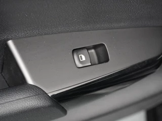 Kia Picanto Kia Picanto 1.0 CVVT Design Edition - Navigatie - Camera - Climate control - Cruise control - 16 inch LM velgen - 12 maanden garantie - afbeelding nr 38