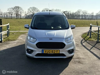 Ford Transit Courier NetteFord Transit Courier 1.5 TDCI Limited Duratorq S&S - afbeelding nr 2