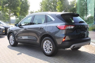 Ford Kuga Ford Kuga 2.5 FHEV Titanium | Navigatie | Camera | Cruise Control | Lichtmetalen velgen - afbeelding nr 3