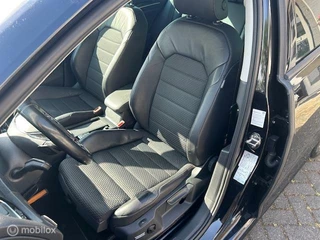 Volkswagen Golf Volkswagen Golf 1.2 TSI Highline R-Line DSG 2015 Nieuwe APK! - afbeelding nr 13