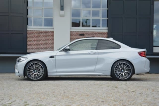 BMW M2 BMW 2-serie Coupé M2 DCT Competition Track Pack NL Auto Liefhebbersauto - afbeelding nr 3