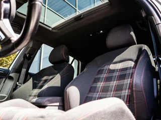 Volkswagen Golf Volkswagen Golf 2.0 TSI GTI Performance|PANO|ACC|19''|CAMERA - afbeelding nr 10