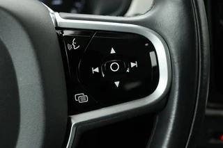 Volvo V90 Volvo V90 2.0 T6 Recharge AWD Inscription | Trekhaak | Leder | Stoel & stuurverwarming | Adaptive cruise | Kinderzitjes | Camera | PHEV - afbeelding nr 18