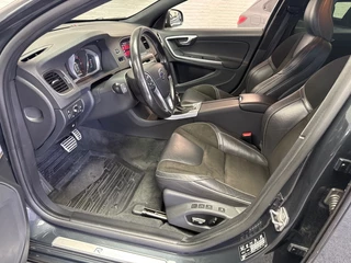 Volvo V60 Volvo V60 2.0 D4 Ocean Race R-Design Camera Clima Xenon Incl Garantie - afbeelding nr 12