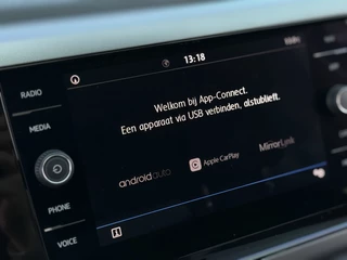 Volkswagen Polo Volkswagen Polo 1.0 TSI 95PK / Highline / 2020 / ACC / LED / *NAP* - afbeelding nr 23