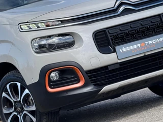 Citroën Berlingo Citroen Berlingo 1.2 110PK Shine XTR - Sable - Trekhaak/Modutop Panorama/Carplay - afbeelding nr 1
