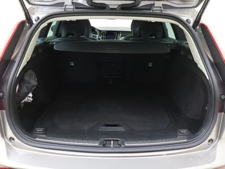 Volvo V60 Volvo V60 Cross Country 2.0 B5 AWD Pro | Stoelmassage | Nappa Leder | H&K Audio | - afbeelding nr 34