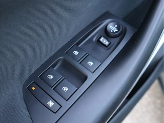 Opel Astra Opel Astra Sports Tourer 1.0 Turbo NL-Auto!! Carplay I Climate I PDC - afbeelding nr 21