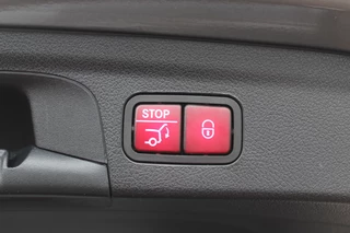 Mercedes-Benz GLE Mercedes-Benz GLE 350 de 4MATIC Premium Plus AMG / Trekhaak / Panoramadak / 360Camera / Head-up / 21'' / Luchtvering / Keyless / Apple CarPlay / Matrix LED / Stoelventilatie / Stuurverwarming / 4zone airco / Stoelverwarming 4x - afbeelding nr 37