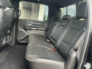 Dodge Ram 1500 Dodge Ram 1500 4X4 5.7 V8 4x4 PANO+LUCHT+22INCH+WIDEBODY - afbeelding nr 11