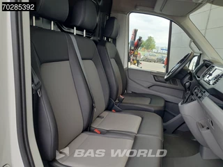 Volkswagen Crafter Volkswagen Crafter 140pk Automaat L3H3 Trekhaak Airco Camera Parkeersensoren Euro6 L2H2 12m3 Airco Trekhaak - afbeelding nr 13
