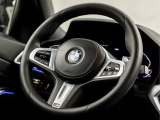 BMW 3 Serie BMW 3 Serie 320i M Sport 184Pk Automaat (APPLE CARPLAY, M PAKKET, GROOT NAVI, SFEERVERLICHTING, LEDER/ACANTARA, SPORTSTOELEN, GETINT GLAS, PARKEERSENSOREN, NIEUWE APK, NIEUWSTAAT) - afbeelding nr 17