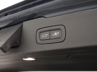 Volvo V60 Volvo V60 T6 PLUG-IN HYBRID R-DESIGN SCHUIFDAK 360GR CAM HARMAN KARDON ACC - afbeelding nr 41