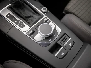 Audi A3 150Pk Automaat (SCHUIFDAK, DIGITAL COCKPIT, GROOT NAVI, CLIMATE, ZWART HEMEL, SPORTSTOELEN, PARKEERSENSOREN, DYNAMISCHE KNIPPERLICHTEN, NIEUWE APK, NIEUWSTAAT) - afbeelding nr 24