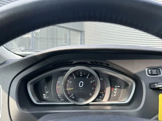 Volvo V40 Volvo V40 1.5 Summum BJ`16 NAP NL Pano Navi Led Cruise Leder - afbeelding nr 12