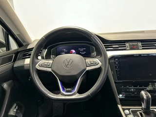 Volkswagen Passat Volkswagen Passat Variant 1.4 TSI PHEV GTE Business | Stoelverwarming | Trekhaak | DSG | Virtual Cockpit - afbeelding nr 7